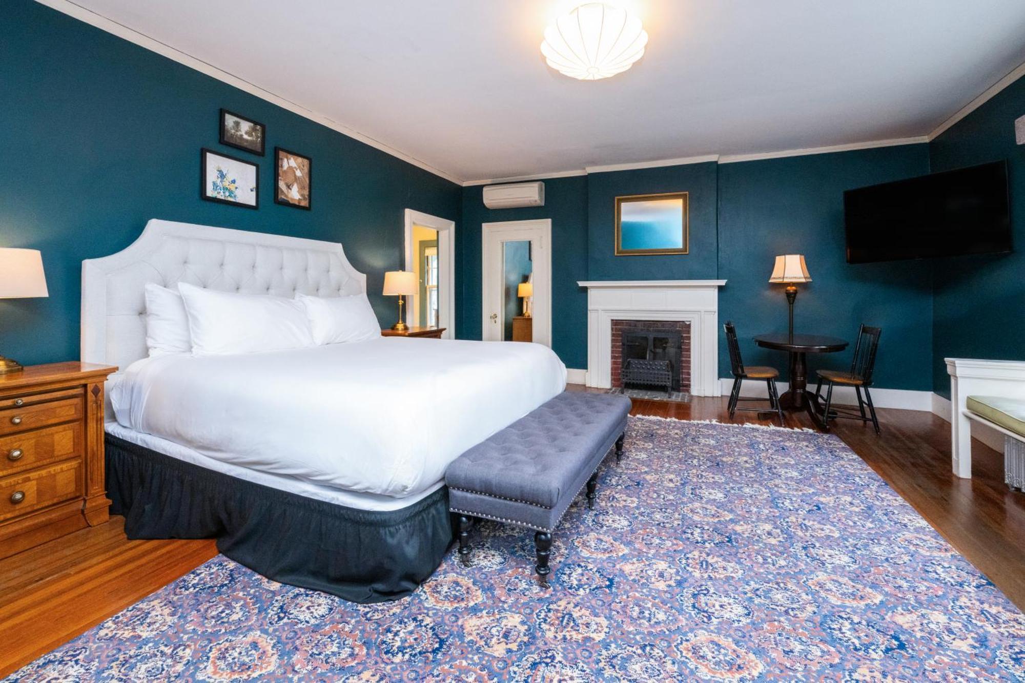 Hotel The Constance By The Lenox Collection Exterior foto